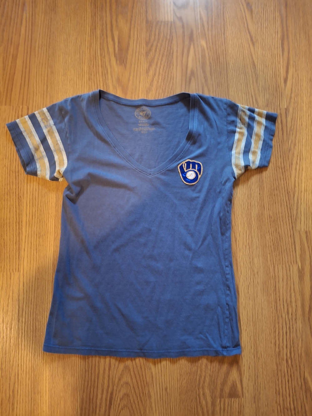 47 Brand Blue V-Neck Short-Sleeve Tee with Cream Striped Sleeves
